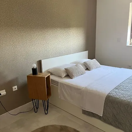 Hisa Oljka Novigrad בית נופש Novigrad Istria